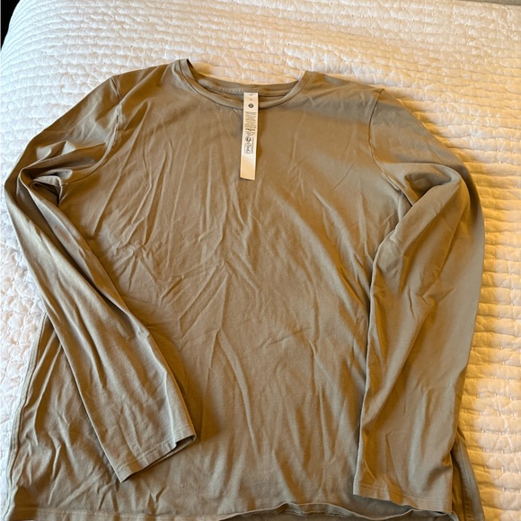 LuLuLemon Organic Cotton crewneck long sleeve shirt - Picture 2 of 6